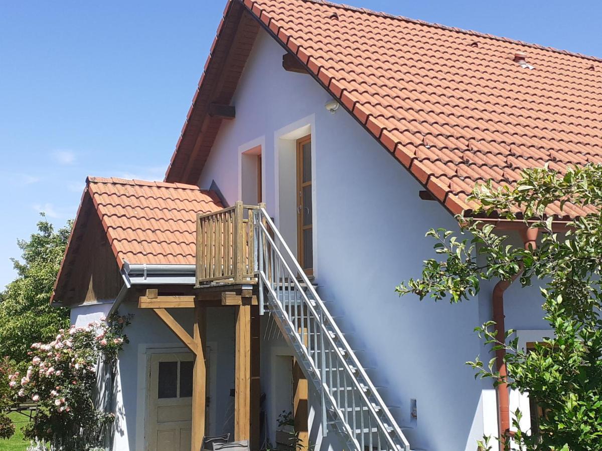 Ceska Kanada Apartmán *